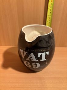 Pub jug Vat 69