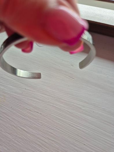 Guess bangle/bracelet