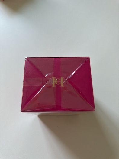 Carolina Herrera La Bomba parfum for her