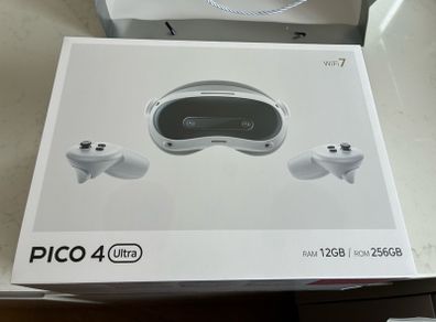 Pico 4 Ultra VR Headset