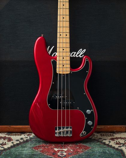 Fender American Special Precision Bass 2010 - Candy Apple Red