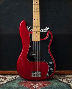 Fender American Special Precision Bass 2010 - Candy Apple Red