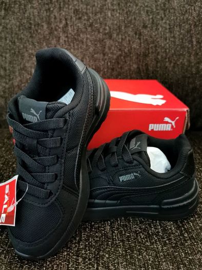 Unisex PUMA runners NEW size UK 10