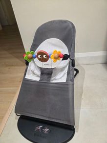 baby bjorn bouncer