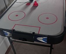Air Hockey Table