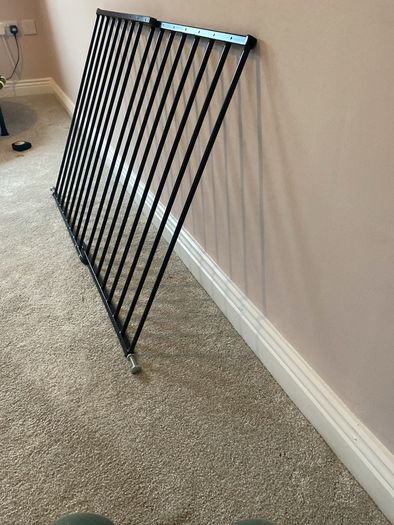 Baby gate