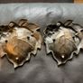 A pair of vintage solid brass grape leaf trinket dishes/ ashtrays Image 2