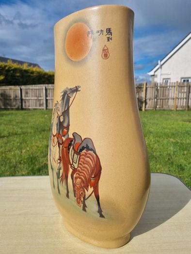 Old Chinese Color Enamel Porcelain Vase