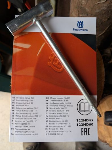 Hedge Cutter Husqvarna 122HD45