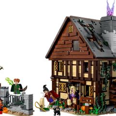 Lego hocus pocus house