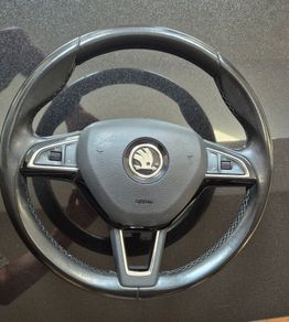 Skoda steering wheel with airback