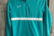 Nike Dri Fit Top - M