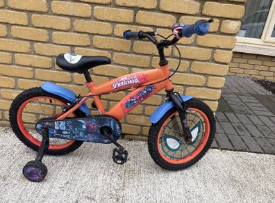 kids Marvel Ultimate Spider-Man 16" Kids Bike with Stabilisers - Age 4-6  bike