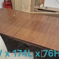 extending dining table and 6 chairs