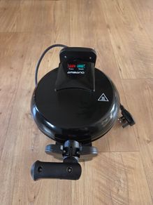 Waffle maker - little use