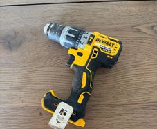 Dewalt DCD796 Combi Drill