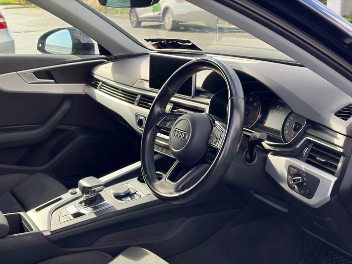 2016 Audi A4 2.0 TFSI Automatic, Adaptive Cruise, 190 BHP, 76,000 KM