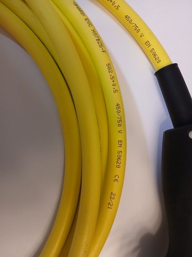 Mennekes Charging Cable Type 2 - Type 2 5m Long (16A, 3 Phase, 11 KW)
