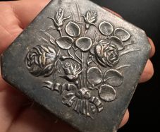 Vintage Floral Powder Compact  Silver-Tone Metal
