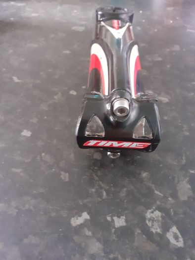 Time monolink stem