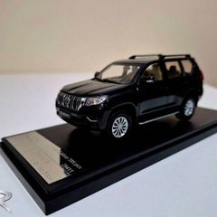 1:43 Toyota Land Cruiser Prado -Black