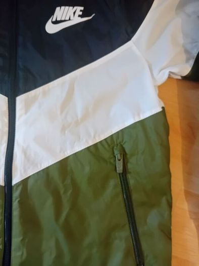 Nike Windbreaker Size L Boys