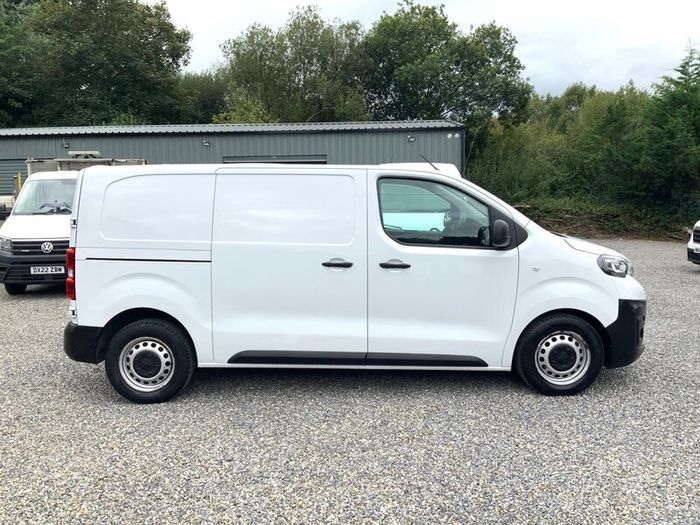 Peugeot Expert Premium plus ( 1 Year Warranty )