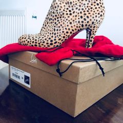 LIMITED EDITION CHRISTIAN LOUBOUTIN