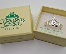 sterling silver claddagh
