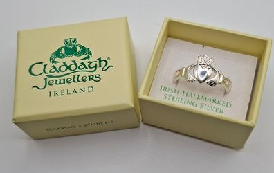 sterling silver claddagh