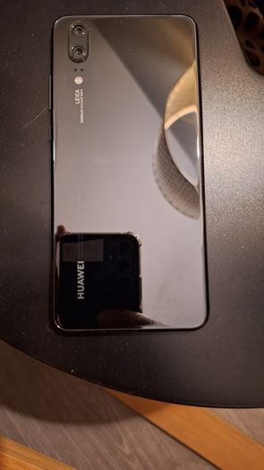 Huawei P20