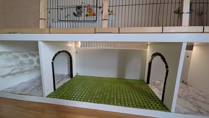 Rabbit hutch