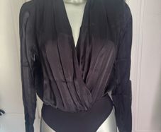 BNWT Primark dark navy/black long sleeve going out body suit size UK6 EU 34 Postage included