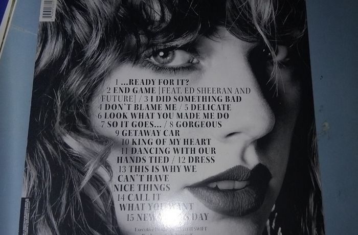 Reputation Vinyl {Like New}