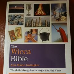 The Wicca Bible / Ann - Marie Gallagher / 2019