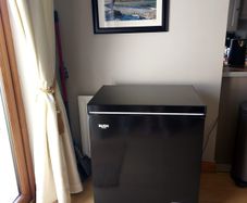 Bush chest freezer . Bcf 142 L