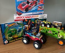 Mecanno and hot wheels bundle