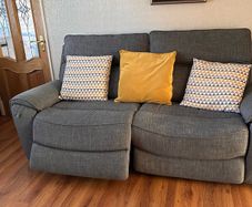 3 seater electric recliner sofa with usb socket and drinks holders in VG condition.  One recliner not working as a cable must have come loose.