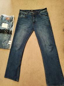1 x Relaxed Bootcut Diesel Jeans 34/34