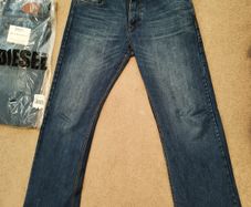 1 x Relaxed Bootcut Diesel Jeans 34/34