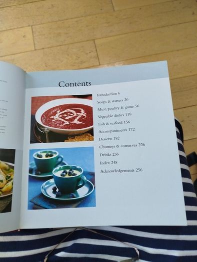 Ultimate Slow Cooker recipe book