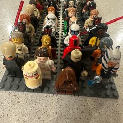 lego Star Wars figures