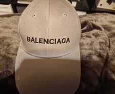 balenciaga cap