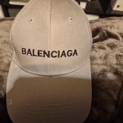 balenciaga cap