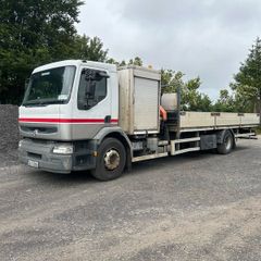 Renault Premium