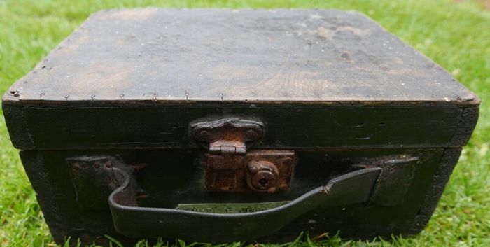 Vintage Suitcase from the 1940s, Wooden Travel Case