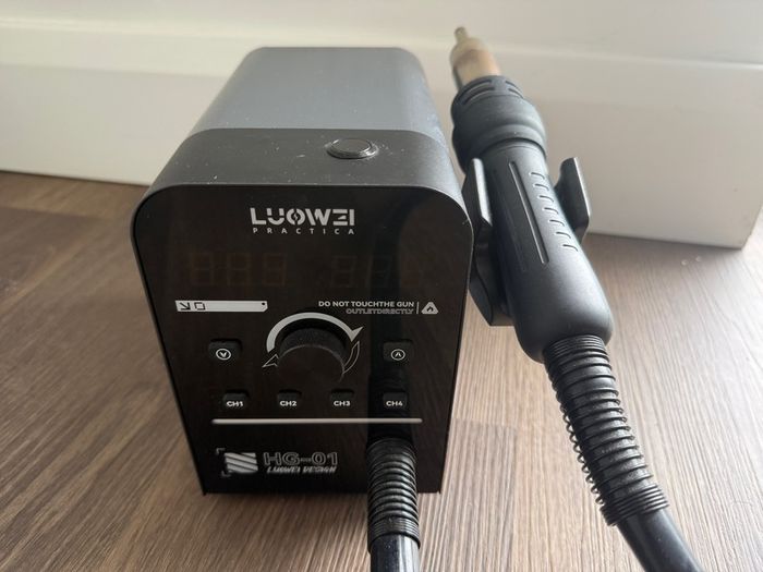 Hot air tool