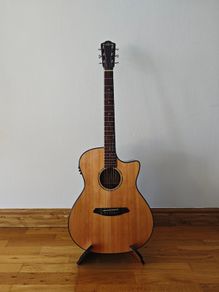 Rathbone No.3 R3SRCE Electro-Acoustic Guitar (2025)