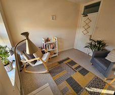 Counselling/psychotherapy room to let