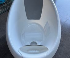 Nuby newborn bath